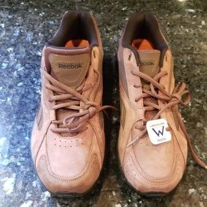 Mens Reeboks Sneakers  Suede